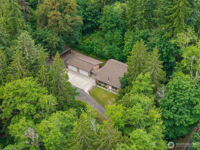 4562 SE Burley Olalla Road, Olalla, WA 98359