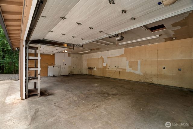 4562 SE Burley Olalla Road, Olalla, WA 98359