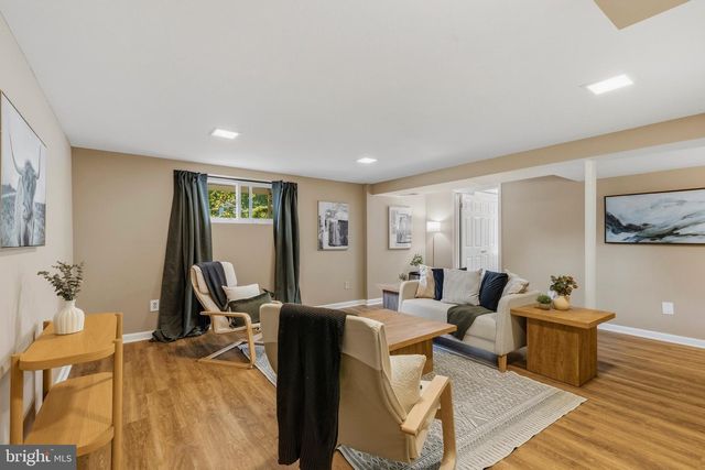 8100 ELLET RD, Springfield, VA 22151