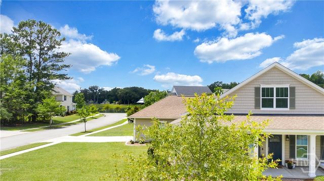 7 Gresham Lane, Savannah, GA 31419