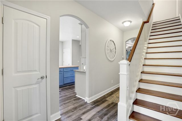 7 Gresham Lane, Savannah, GA 31419