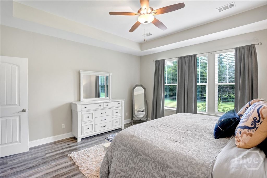Image 36 of property listing at 7 Gresham Lane, Savannah, GA 31419