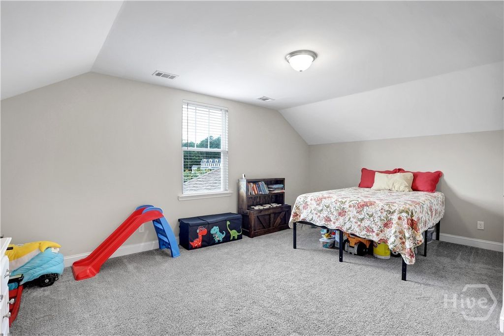 Image 52 of property listing at 7 Gresham Lane, Savannah, GA 31419