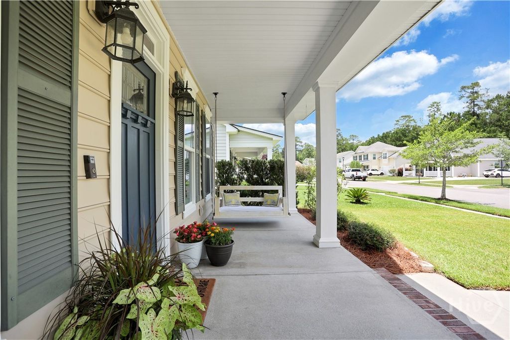 Image 71 of property listing at 7 Gresham Lane, Savannah, GA 31419