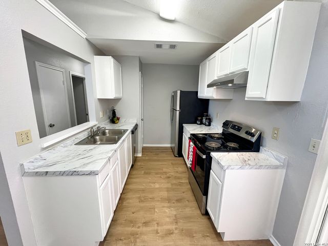 9140 Timber UNIT 2604, San Antonio, TX 78250