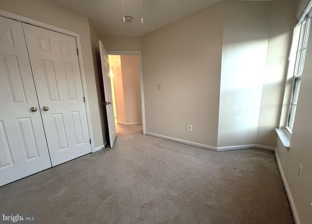 45504 TRAIL RUN TER, Sterling, VA 20164