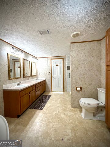 2019 Scharie Lane, Rentz, GA 31075