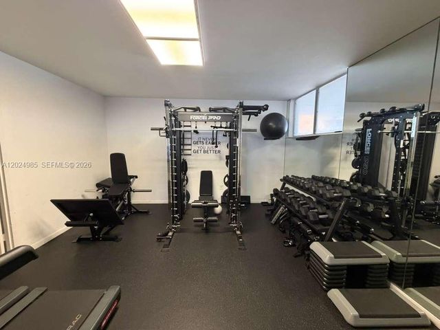 5313 Collins Ave 1109, Miami Beach, FL 33140