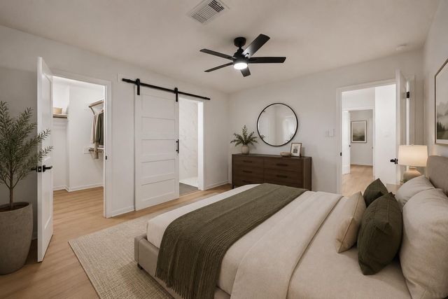 125 La Quinta Drive, Conroe, TX 77304