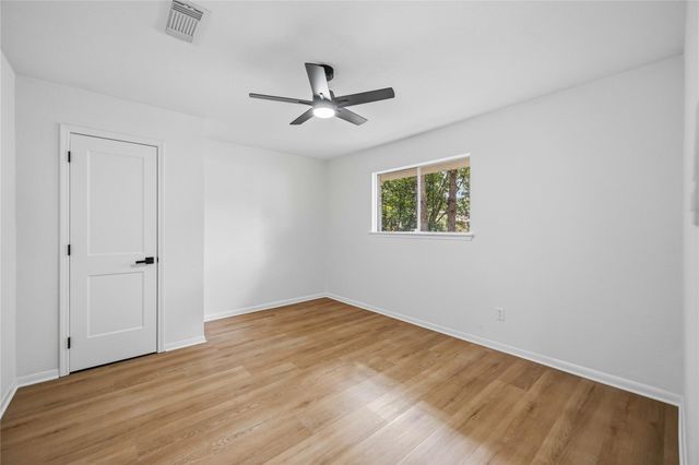 125 La Quinta Drive, Conroe, TX 77304