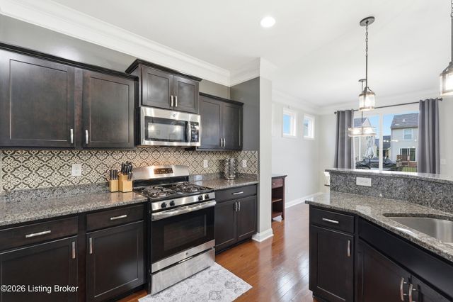17100 Creek Vista Ct, Louisville, KY 40245