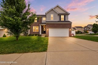 17100 Creek Vista Ct, Louisville, KY 40245