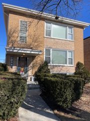 5736 W Gunnison Street 2, Chicago, IL 60630