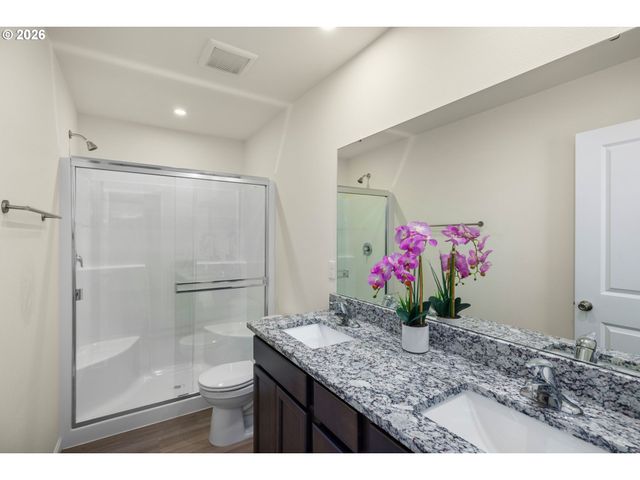 3974 Sw KNAPP Dr, Gresham, OR 97080