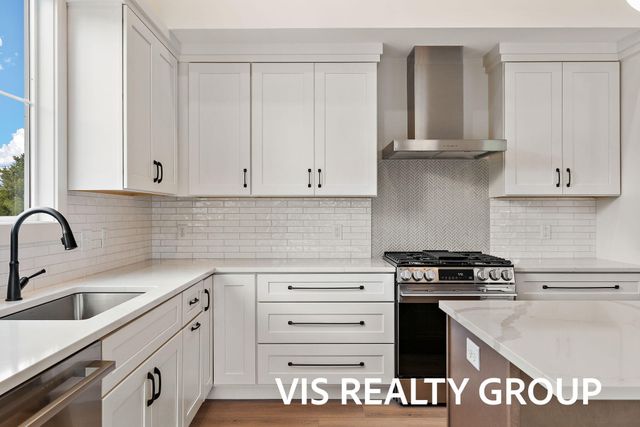 13024 Woodrush Court, Grand Haven, MI 49417