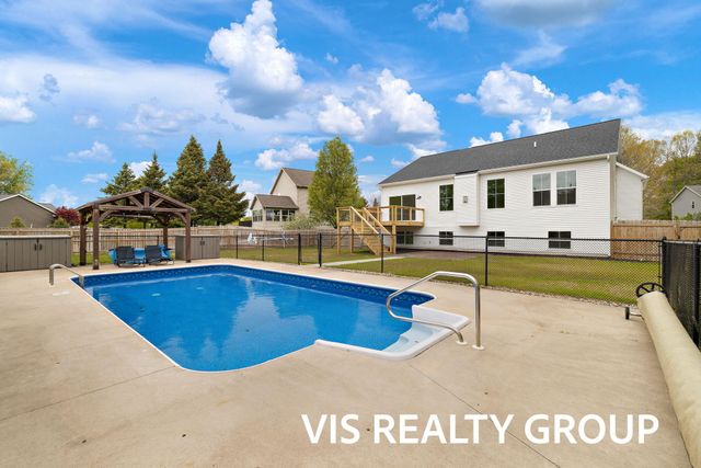 13024 Woodrush Court, Grand Haven, MI 49417