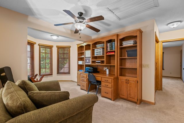 1250 N Pine Grove Ct, Wichita, KS 67212