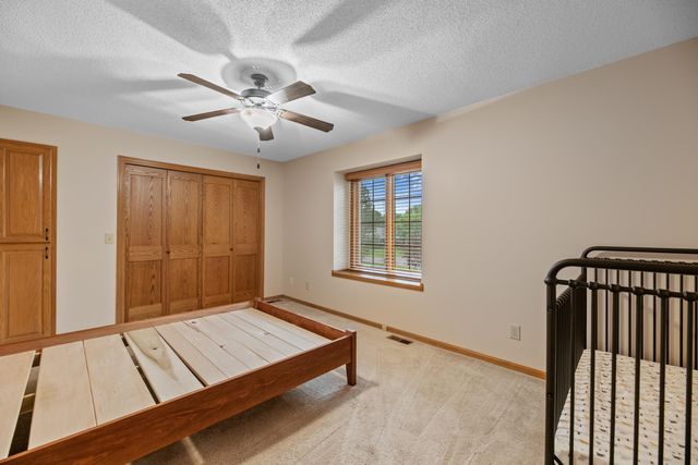 1250 N Pine Grove Ct, Wichita, KS 67212