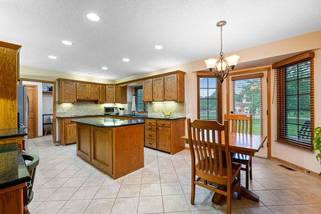 1250 N Pine Grove Ct, Wichita, KS 67212