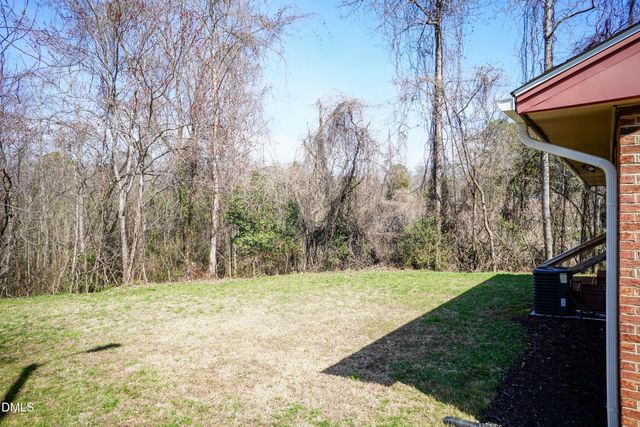 808 W Rose Street, Sanford, NC 27330