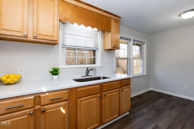 808 W Rose Street, Sanford, NC 27330