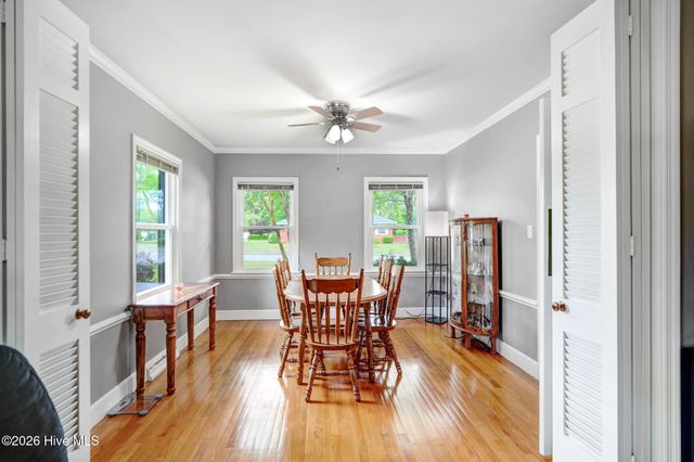 1000 Westminster Lane, Kinston, NC 28501