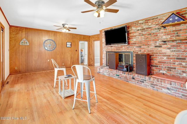 1000 Westminster Lane, Kinston, NC 28501