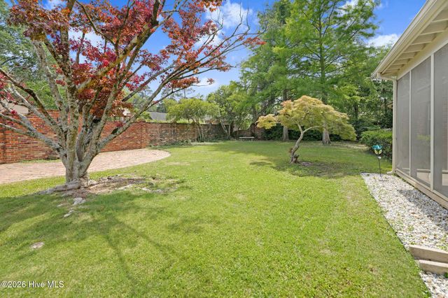 1000 Westminster Lane, Kinston, NC 28501
