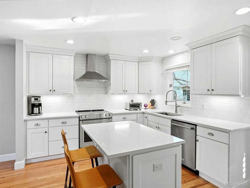 4675 S Yosemite Street 215, Denver, CO 80237