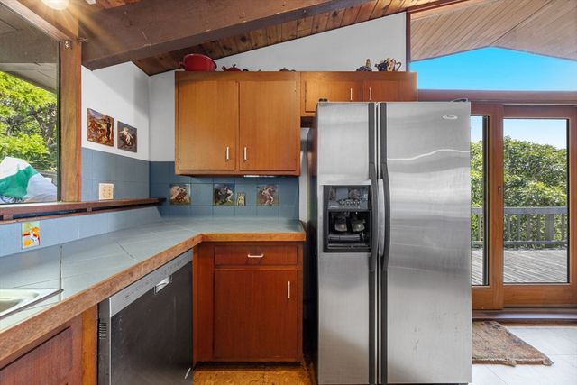 25 Resolution Rd, Truro, MA 02666