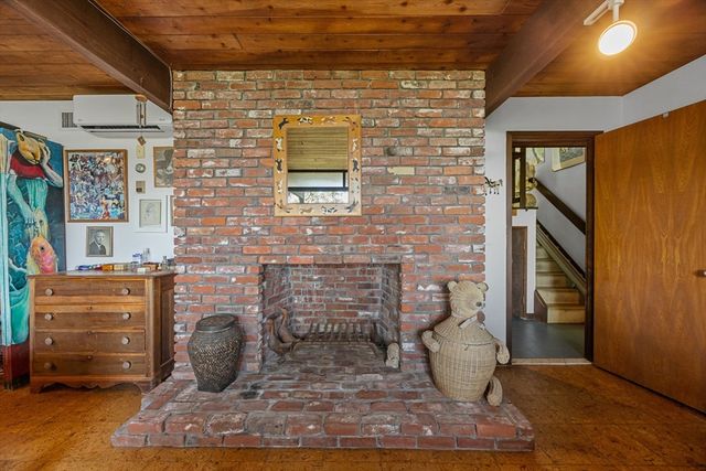 25 Resolution Rd, Truro, MA 02666