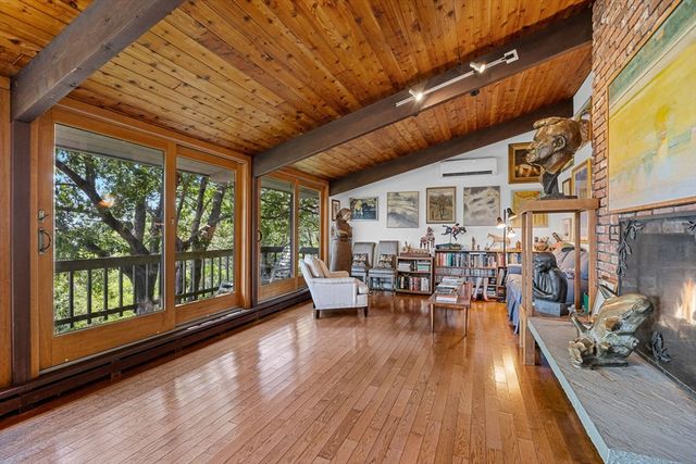 25 Resolution Rd, Truro, MA 02666