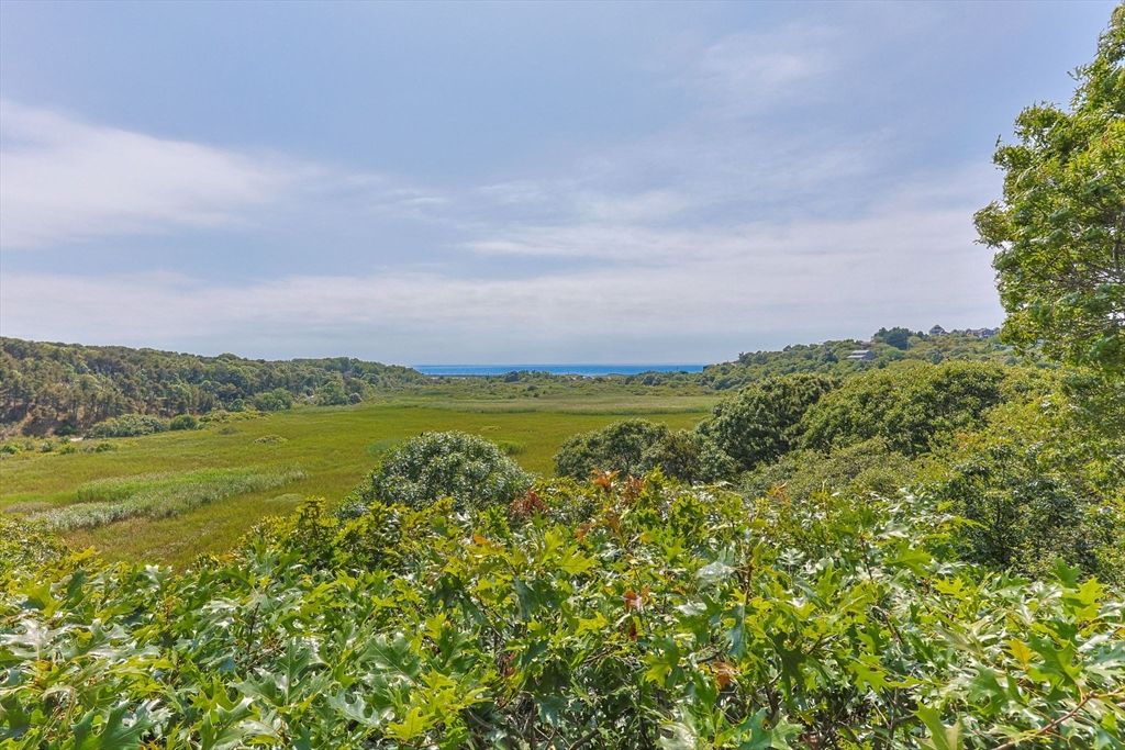 25 Resolution Rd, Truro, MA 02666