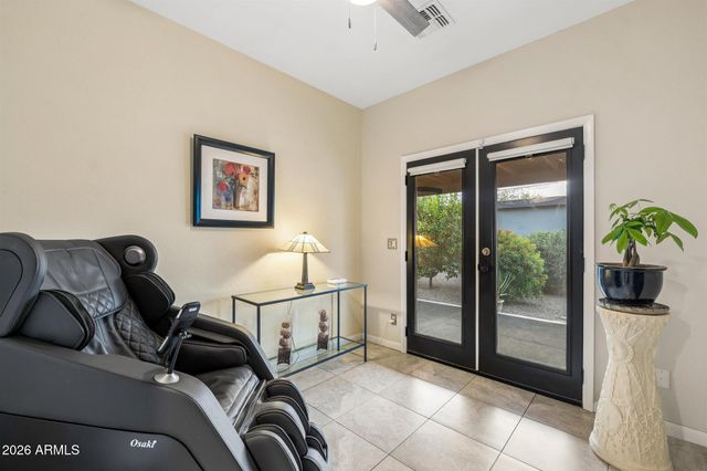 826 N 11TH Avenue, Phoenix, AZ 85007