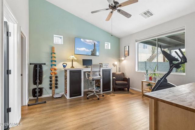 826 N 11TH Avenue, Phoenix, AZ 85007