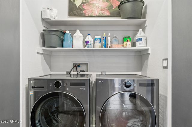 826 N 11TH Avenue, Phoenix, AZ 85007