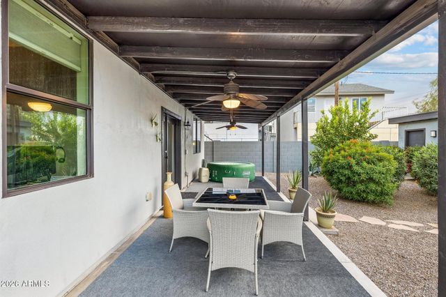 826 N 11TH Avenue, Phoenix, AZ 85007