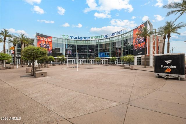 826 N 11TH Avenue, Phoenix, AZ 85007