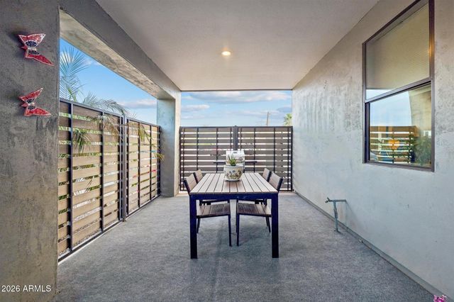 826 N 11TH Avenue, Phoenix, AZ 85007