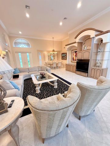 7633 La Corniche Circle, Boca Raton, FL 33433