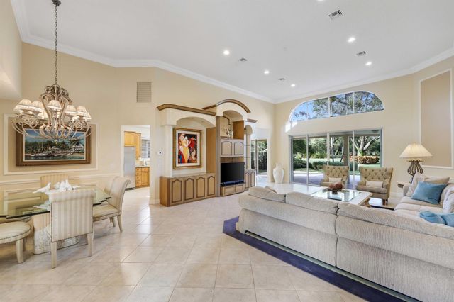 7633 La Corniche Circle, Boca Raton, FL 33433