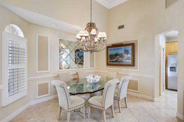 7633 La Corniche Circle, Boca Raton, FL 33433