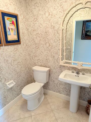 7633 La Corniche Circle, Boca Raton, FL 33433