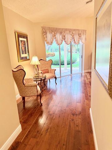 7633 La Corniche Circle, Boca Raton, FL 33433