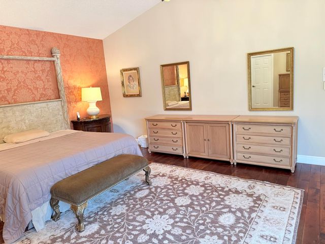 7633 La Corniche Circle, Boca Raton, FL 33433