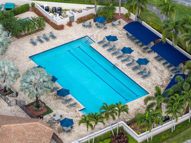 7633 La Corniche Circle, Boca Raton, FL 33433