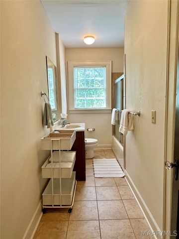 133 Felder Avenue 2W, Montgomery, AL 36104
