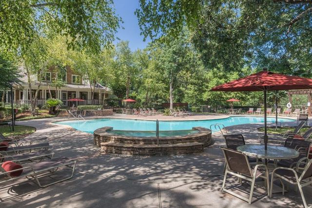 10440 Deerwood 15-1526, Houston, TX 77042