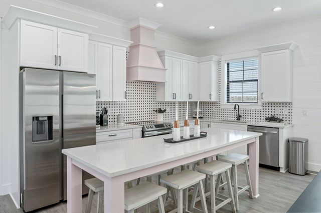 74 Pompano Street, Destin, FL 32541