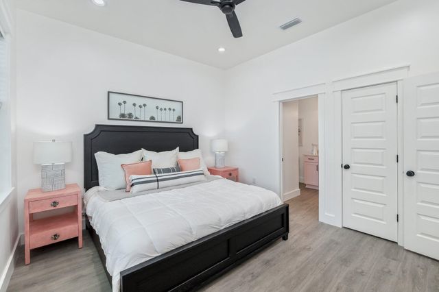 74 Pompano Street, Destin, FL 32541